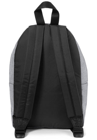 Eastpak ORBIT Ryggsäck Sunday Grey, fotad mot en vit bakgrund.