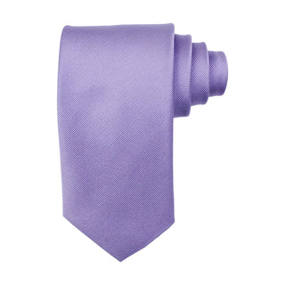 Hoprullad ceremoniell slips i 100 % siden med matt yta och klassisk bredd på 8 cm från AC i färgen lilac, fotograferad mot vit bakgrund