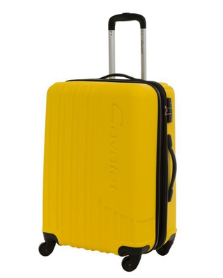 Cavalet Malibu Mellanstor Resväska 65 cm - Gul, fotad mot en vit bakgrund.