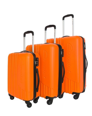 Cavalet Malibu Resväskeset 3-pack - Orange, fotad mot en vit bakgrund.