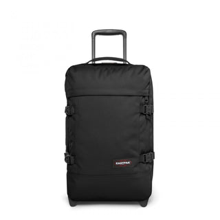 Eastpak Strapverz Kabinväska 51cm - Black, fotad mot en vit bakgrund.