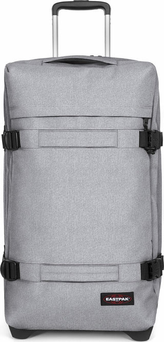 Eastpak Transit'R Stor Resväska - Sunday Grey, fotad mot en vit bakgrund.