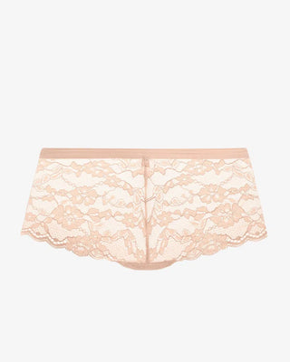 Ljusrosa hipstertrosa i transparent spets med dekorativt blommönster och liten rosett fram. 

