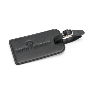 North Pioneer Bagagetagg Classic - Svart med Text    fotad mot en vit bakgrund 