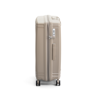 North Pioneer New York Mellanstor Resväska 67 cm - beige hårdskal med vågmönster – teleskophandtag i kopparfärg och 360° hjul för smidig manövrering och stilren design fotad mot en vit bakgrund 