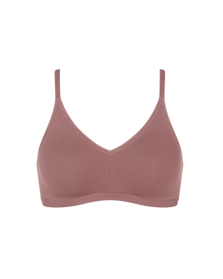 “Frilagd bild av Sloggi GO Daily Cotton Soft Bra i cacao – bygelfri bh i GOTS-certifierad ekologisk bomull med V-ringning.”