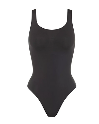 “Frilagd bild av Sloggi Zero Feel Body – sömlös body i återvunnen mikrofiber med rund hals och 360° stretch.”