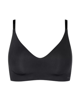 “Frilagd bild av svart Sloggi Zero Microfibre Bralette BH – bygelfri bh i återvunnen mikrofiber med löstagbar vaddering och bredt underbystband.”