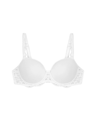 Denna behå från Triumph-serien Amourette Charm är i en utsökt blandning av slät jersey och tunn spets. Perfekt även för kvinnor med större kupstorlek.