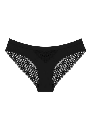 Triumph Aura Spotlight Brazilian Trosa - Black härlig och fin brazilian trosa fotad mot en grå bakgrund 