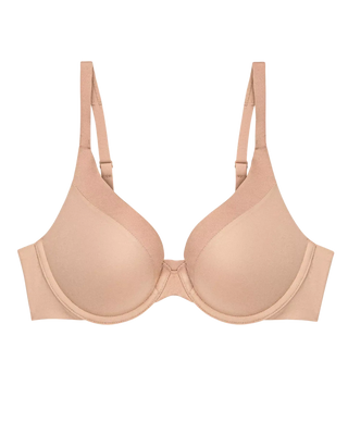 “Frilagd bild av Triumph Everyday Soft Touch bh – formande bygel-bh med lätt vaddering och naturlig lyftande effekt.”