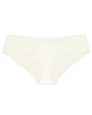 “Frilagd bild av Triumph Soft Touch hipstertrosa – hipstermodell i stretchig, slät jersey med Oeko-Tex®-certifierat material.”