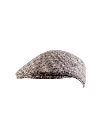 Wigéns Ivy Flat Cap - Ljusbrun med Fiskbensmönster. Fotad mot en vit bakgrund 