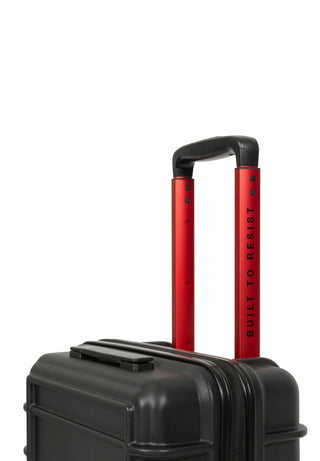 Eastpak Resist'r Zip S Kabinväska - Black, fotad mot en vit bakgrund.