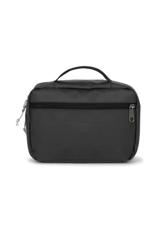 Eastpak Road Kit Necessär - Tarp Black, fotad mot en vit bakgrund.