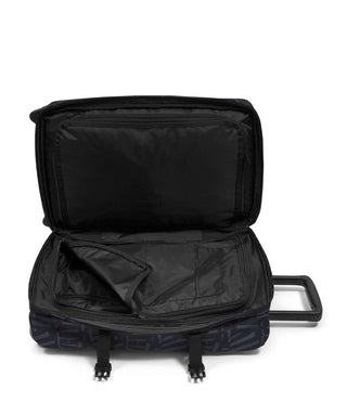 Eastpak Strapverz Kabinväska 51cm - Shape Dark, fotad mot en vit bakgrund.