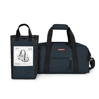 Eastpak Compact+ Duffelbag - Triple Denim, fotad mot en vit bakgrund.