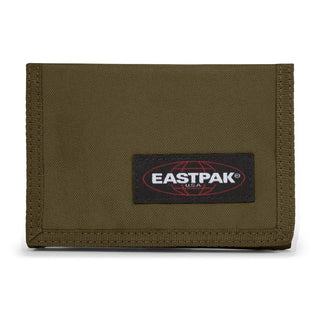 Eastpak Crew Single Plånbok - Army Olive, fotad mot en vit bakgrund.