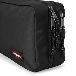 Eastpak Mavis Necessär - Black, fotad mot en vit bakgrund.