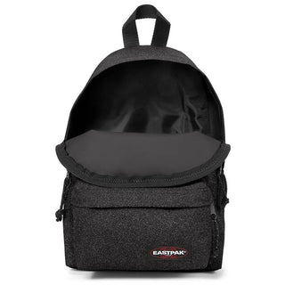 Eastpak ORBIT Ryggsäck - Spark Black, fotad mot en vit bakgrund.