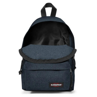 Eastpak ORBIT Ryggsäck - Triple Denim, fotad mot en vit bakgrund.