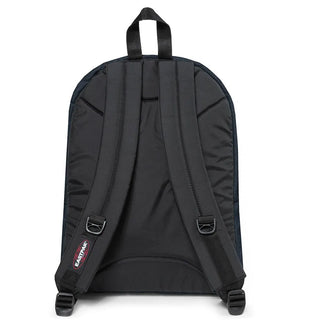 Eastpak Pinacle Ryggsäck - Triple Denim, fotad mot en vit bakgrund.