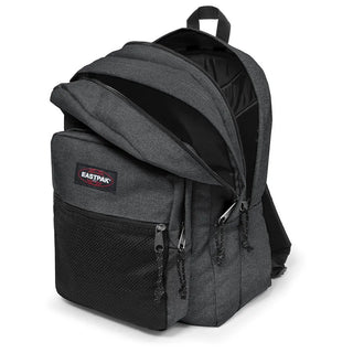 Eastpak Pinacle Ryggsäck - Black Denim, fotad mot en vit bakgrund.
