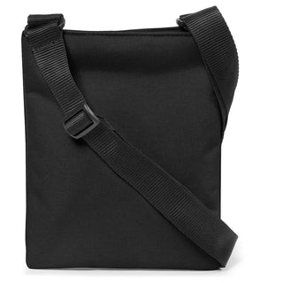 Eastpak Rusher Crossbodyväska - Black, fotad mot en vit bakgrund.
