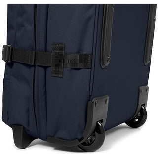 Eastpak Tranverz S Kabinväska 51cm - Ultra Marine, fotad mot en vit bakgrund.