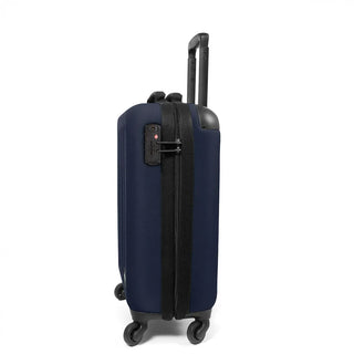Eastpak Tranzshell Kabinväska 54cm - Ultra Marine, fotad mot en vit bakgrund.