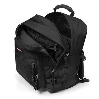 Eastpak Ultimate Ryggsäck - Black, fotad mot en vit bakgrund.