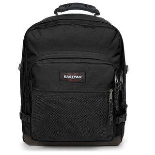 Eastpak Ultimate Ryggsäck - Black, fotad mot en vit bakgrund.