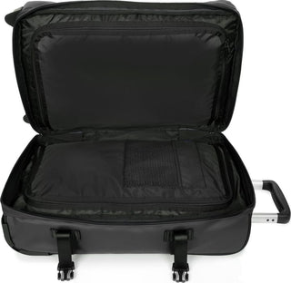 Eastpak Transit'R S Kabinväska -  Tarp Black, fotad mot en vit bakgrund.