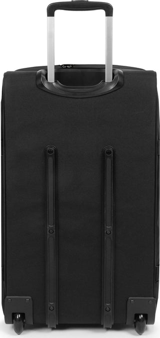 Eastpak Transit'R Mellanstor Resväska - Tarp Black, fotad mot en vit bakgrund.