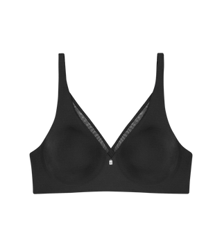 Bygellös Shape Sensation-bh utan vaddering i slät, andningsbar mikrofiber med naturlig minimizer-effekt, frilagd mot vit bakgrund.