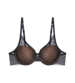 Signature Lace bygel-bh med halvformpressade kupor och spetsdetaljer, frilagd mot vit bakgrund.